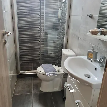 Apartament Magda Nea Roda