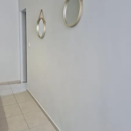 Magda * نيا رودا